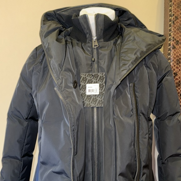 Mackage Girl's Loulou Long Classic Down Jacket. Size 14.  Kids NEW - Picture 4 of 10